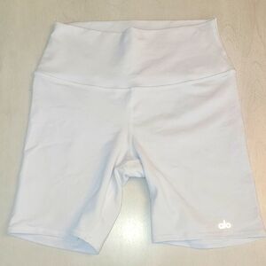 ALO Yoga High Waist Yoga Bike Shorts 7' Length
